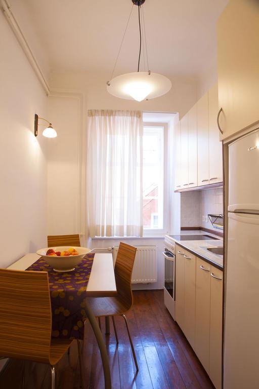 Julija&Robert'S Riverview Apartments And Rooms Ljubljana Exteriör bild
