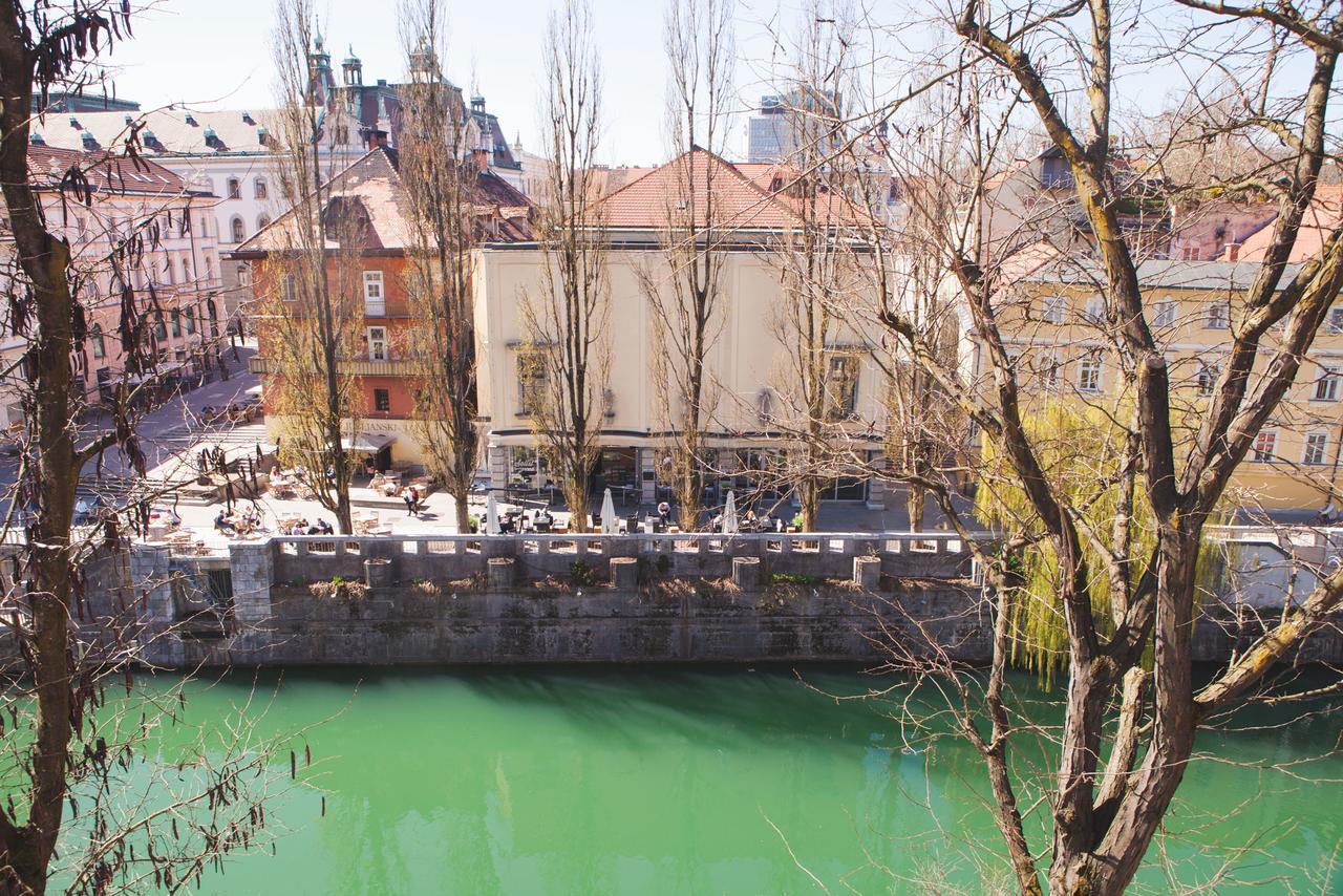 Julija&Robert'S Riverview Apartments And Rooms Ljubljana Exteriör bild